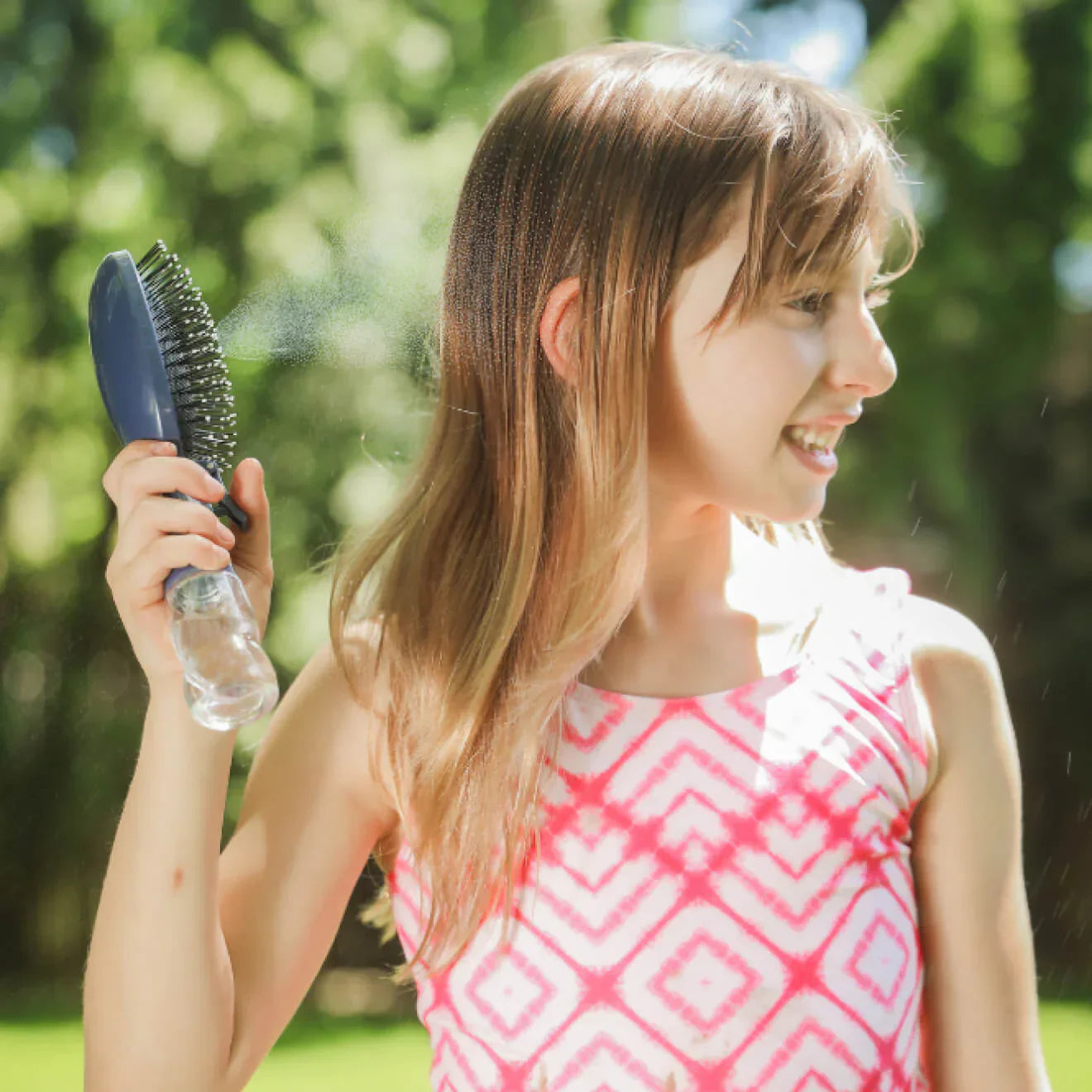 The Ultimate 2-in-1 Styling Brush & Hair Mister