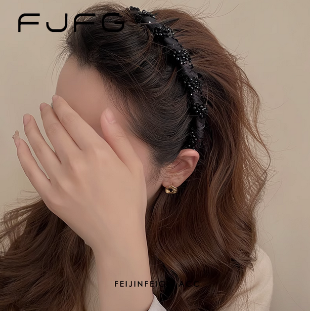 ✨Buy 1 Get 1 Free✨Pretty Black Beaded Everyday Headband